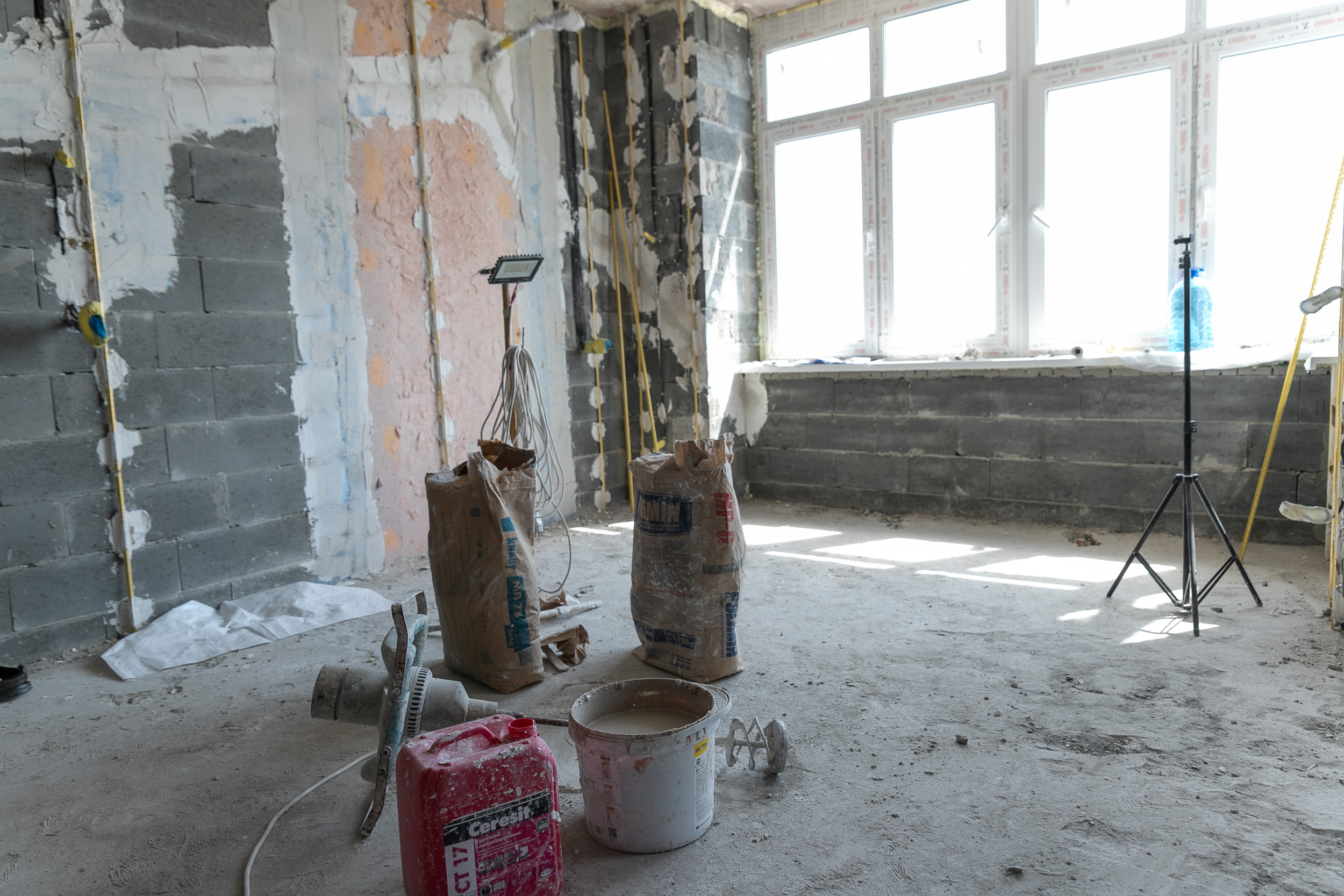 Interior repair work in a residential building in Kyiv